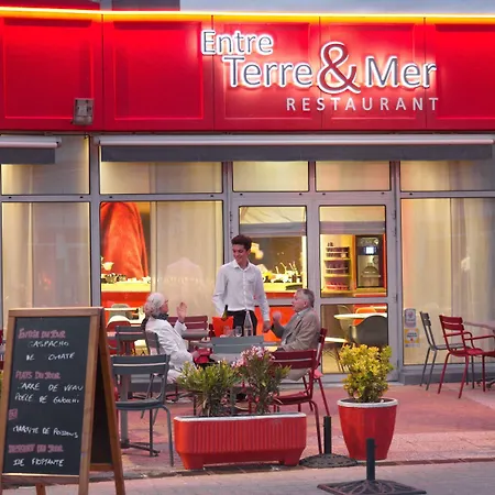 Ibis La Baule 3* ポミシェ