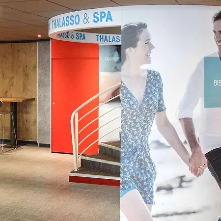 Ibis La Baule ホテル