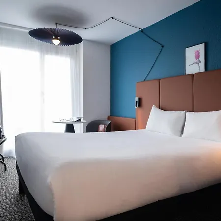 ホテル Ibis La Baule ポミシェ