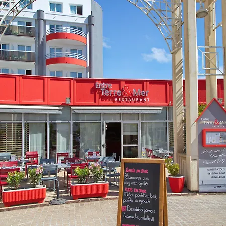 Ibis La Baule 3*