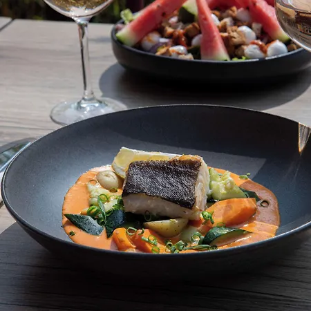 Ibis La Baule ホテル ポミシェ