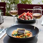 Ibis La Baule 3*