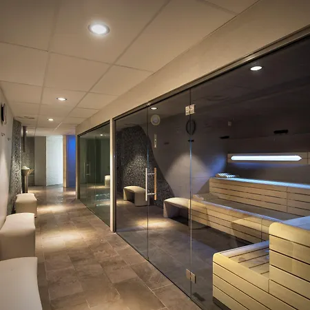 מלון Ibis La Baule 3*