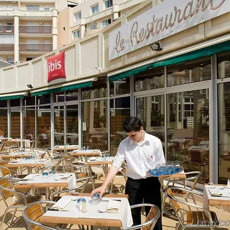 Ibis La Baule 3*