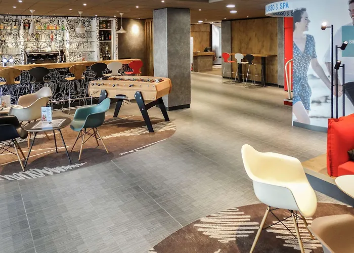 Ibis La Baule فندق